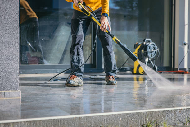 Best Patio and Deck Pressure Washing  in Williamsburg, VA